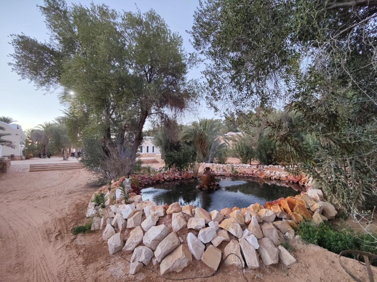 Hotel Pansy Qasr Ghilan Экстерьер фото