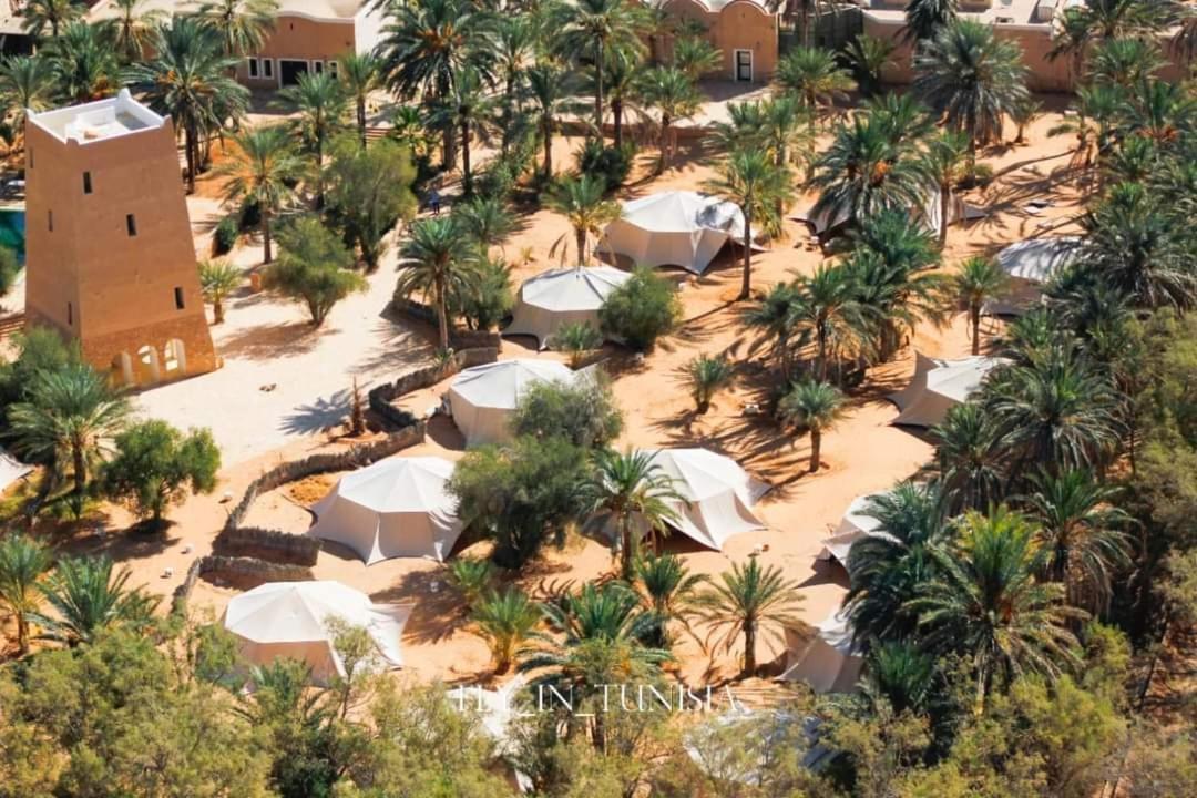 Hotel Pansy Qasr Ghilan Экстерьер фото